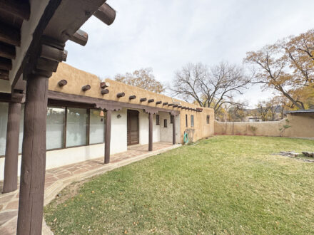 315 Theodora Street, Taos NM 87571