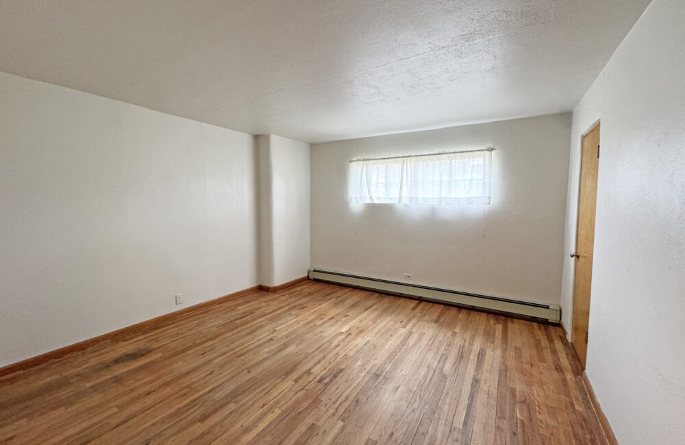 315 Theodora Street, Taos NM 87571