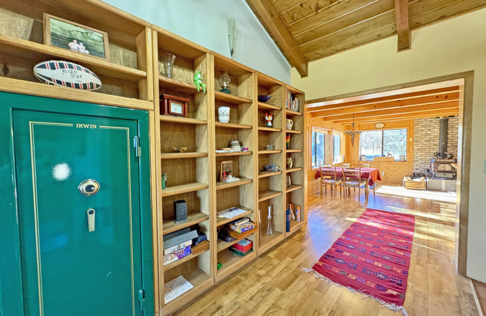 81 Forest Rd 222, Tres Piedras NM 87577