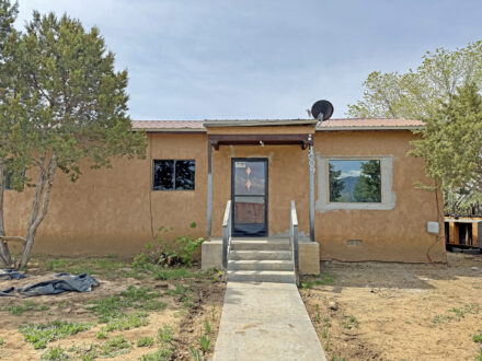 1009 Camino de la Serna, Taos NM 87571