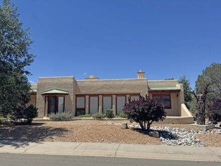 363 Monte Vista Road, Taos NM 87571