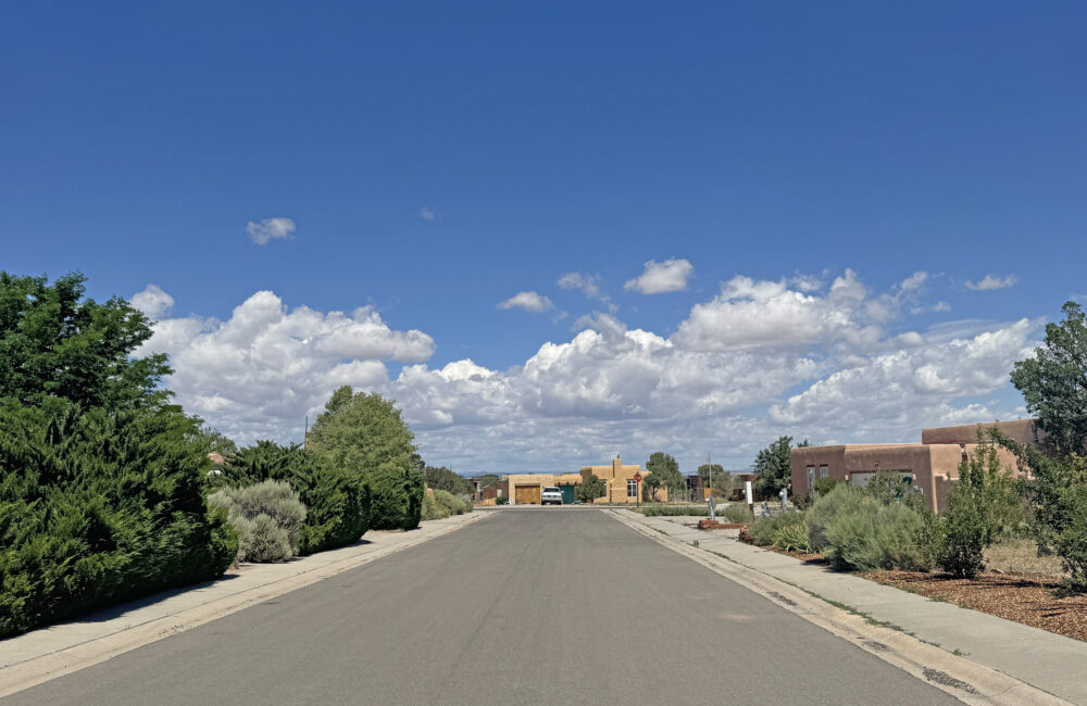 363 Monte Vista Road, Taos NM 87571