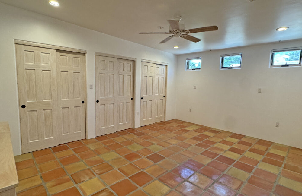 363 Monte Vista Road, Taos NM 87571