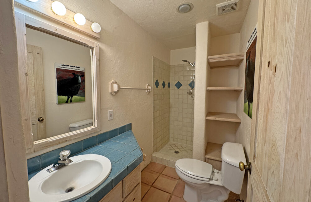 363 Monte Vista Road, Taos NM 87571